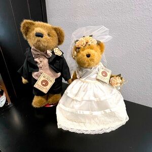 BOYDS BEARS Mr and Mrs Everlove  wedding gift marriage gown veil tux-sold as set
